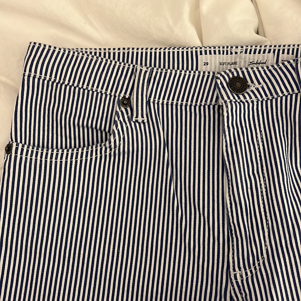 Striped Flared Jeans - Picture 5 of 5